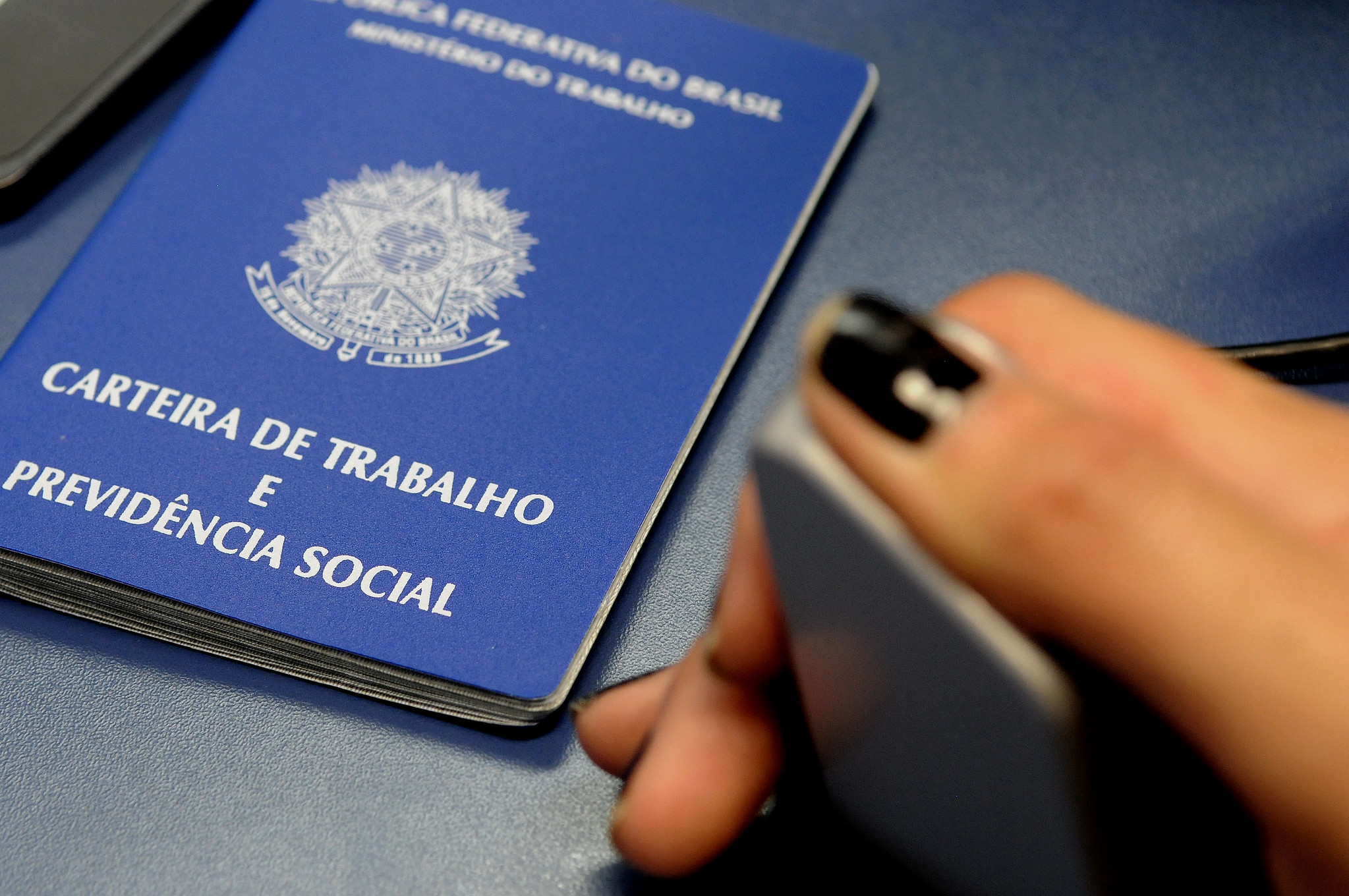 IA Ameaça 12 Milhões de Empregos no Brasil, Alerta Silvio Meira