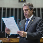 alcolumbre questiona decretos lula marco civil internet
